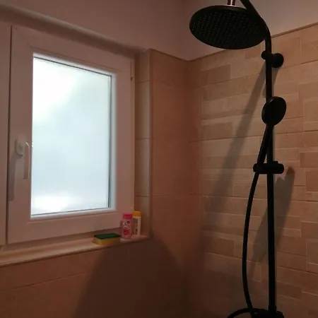 Rustic - Artatore بيت للعطل مالي لوشينغْ