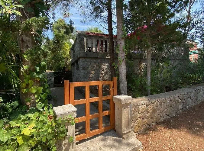Rustic - Artatore Mali Losinj